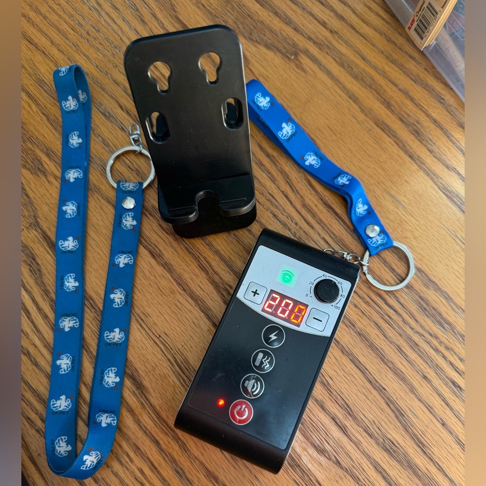 Wireless Pet Training System with Remote - Picture 9 of 9